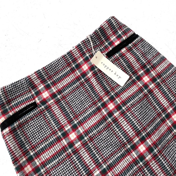 Copper Key Nwt Green Red White Plaid Flannel Holiday Mini Skirt XS - Picture 2 of 3